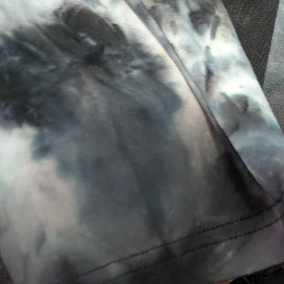 Shein Tie-Dye Leggings Size XL - Picture 4 of 6
